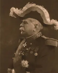 Le vainqueur de la Marne; Le Marechal Joffre 1917. Creator: R. Melcy