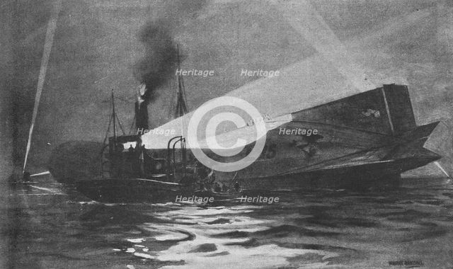'Le Zeppelin "L-15" abattu dans l'estuaire de la Tamise; L'equipage du L-15 se rend..., 1916. Creator: Maurice Randall.