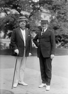 Lewis, James Hamilton, Rep. from Washington, 1897-1899; Senator from Illinois..., 1917. Creator: Harris & Ewing