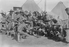 Lewis machine gun crew, Camp Mills, 10 Jul 1917. Creator: Bain News Service