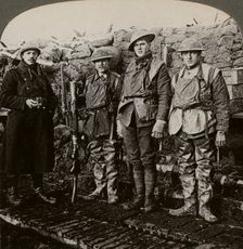 Lewis machine gunners, Hollebeke, Belgium, World War I, 1914-1918.Artist: Realistic Travels Publishers