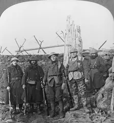 Lewis machine gunners, Hollebeke, Belgium, World War I, c1914-c1918. Artist: Realistic Travels Publishers