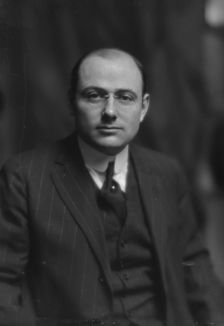 Lewisohn, Samuel W., Mr., portrait photograph, 1914 May 7. Creator: Arnold Genthe