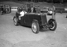 Lea-Francis 1496 cc at Brooklands. Artist: Bill Brunell