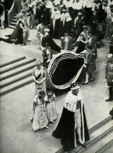 Leaving The Abbey 1947. Creator: Unknown