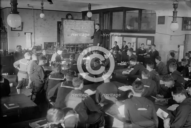 Lecture room, Mar 1918. Creator: Bain News Service.