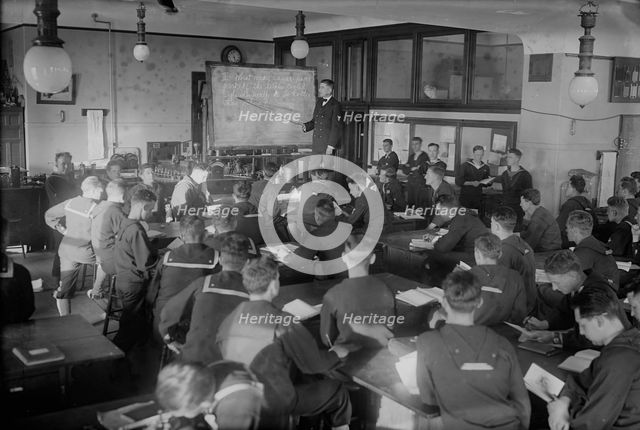 Lecture room, Mar 1918. Creator: Bain News Service.