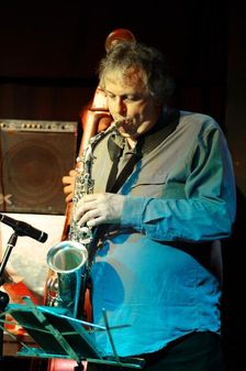 Lee Goodall, Brunswick, Hove, East Sussex, Oct 2015. Artist: Brian O'Connor