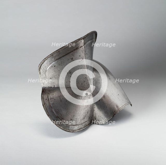 Left Pauldron Reinforce, Milan, c. 1570/80. Creator: Unknown.