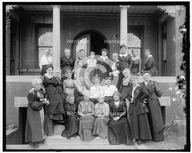 Legion of Loyal Women, between 1910 and 1920. Creator: Harris & Ewing.