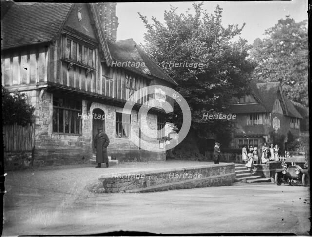Leicester Square, Penshurst, Sevenoaks, Kent, 1911. Creator: Katherine Jean Macfee.