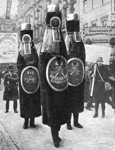 Leipzig's great advertisement parade, Leipzig, Germany, 1922