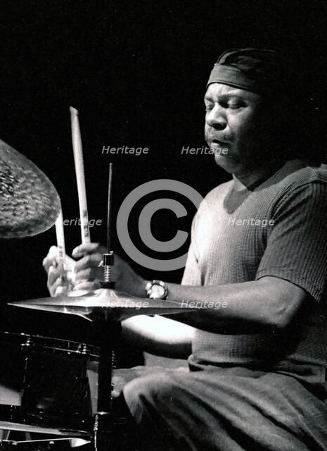 Lenny White, Ronnie Scott's, London, 2002. Artist: Brian O'Connor