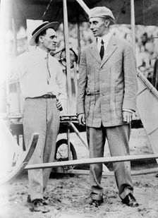 Leo Stevens & Harry Atwood, between c1910 and c1915. Creator: Bain News Service