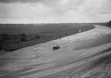Leon Cushman's Austin 7 racer making a speed record attempt, Brooklands, 8 August 1931. Artist: Bill Brunell
