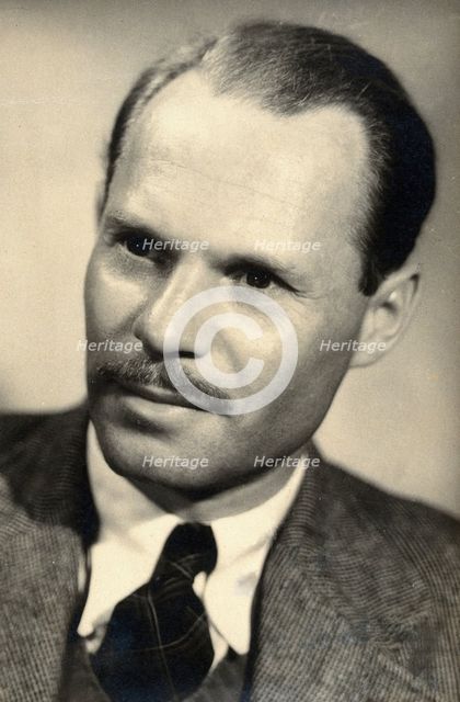Leonard Jan Bruce-Chwatt. Creator: Unknown.