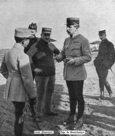 Les avions; les auteurs du raid sur les etablissements Krupp, d'Essen (nuit du 23 au 24..., 1916. Creator: Unknown