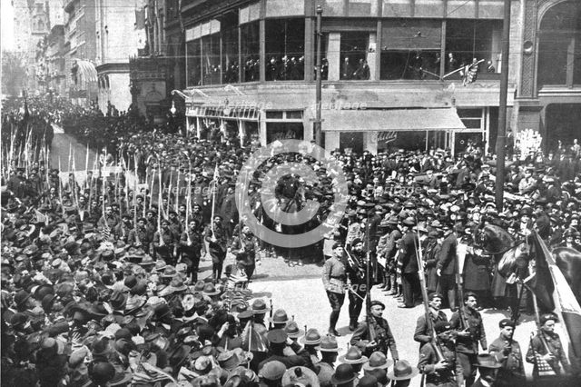 'Les alpins francais aux etsts-unis; debarques du "Rochambeau" cent chasseurs francais..., 1918. Creator: Unknown.