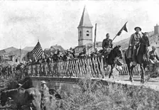 'Les Americains dans le Saillant de Saint-Mihiel; Une campagnie americaine du genie..., 1918. Creator: Unknown