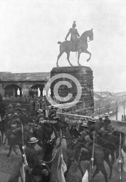 'Les Anglais sur le Rhin; "La meprisable petite armee" anglaise franchit le Rhin le 12 decembre 1918 Creator: Jean Clair-Guyot.