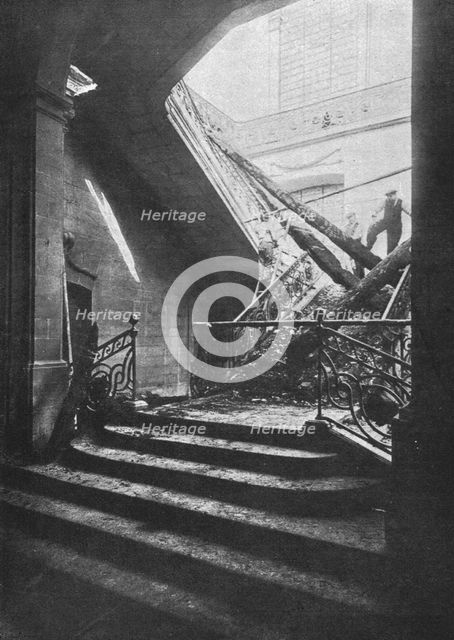 'Les destructions de monuments a Venise et a Reims; L'Hotel-Dieu de Reims', 1916. Creator: Unknown.
