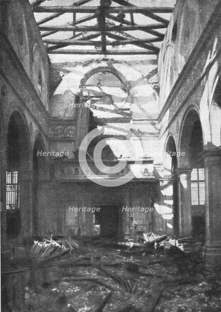 'Les destructions de monuments a Venise; Interieur de l'eglise Santa-Maria Formosa', 1916. Creator: Unknown.
