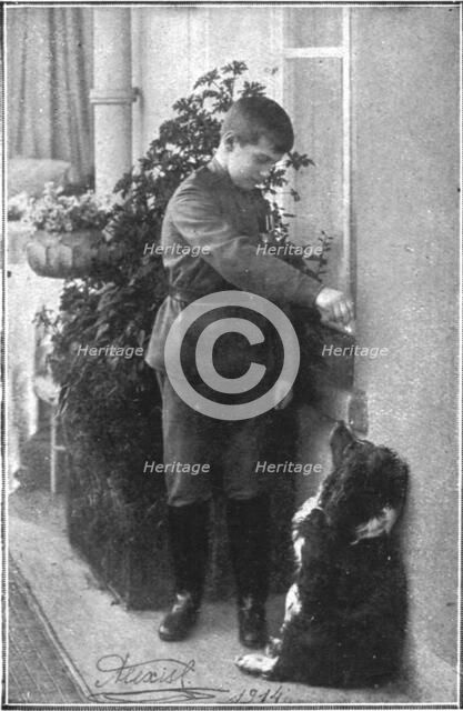 ''Les derniers jours des Romanof; Le tsarevitch', 1914. Creator: Unknown.