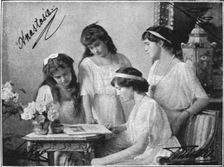 'Les derniers jours des Romanof; Les quatre grandes-duchesses en 1914 1914. Creator: Unknown