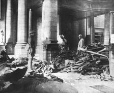 'Les devastations a Douai; L'interieur de la cathedrale; les vetements sacerdotaux..., 1918. Creator: Unknown