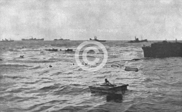 'Les drames maritimes; Le 27 fevrier, au matin, entre Douvres et Folkestone..., 1916 (1924) Creator: Unknown.