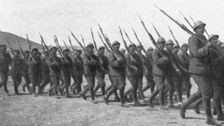 Les Evenements de Grece; L'armee de Salonique: un regiment cretois, equipe a la francaise..., 1917. Creator: Robert Vaucher