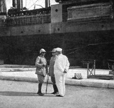 Les Evenements de Grece; Les generaux Monterou, Regnault, commandant les troupes..., 1917. Creator: Unknown