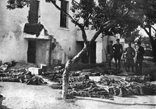 Les Evenements de Grece; Les intrigues des royalistes: un lot de fusils enveloppes de..., 1917. Creator: Unknown