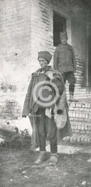'Les Exiles; Un soldat serbe devenu un vivant squelette: des milliers de ses camarade..., 1916 (1924 Creator: Unknown.