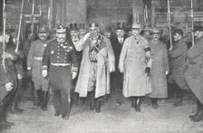 'Les Exiles; Le roi Nicolas de Montenegro arrivant a Lyon 1916 (1924) Creator: Unknown