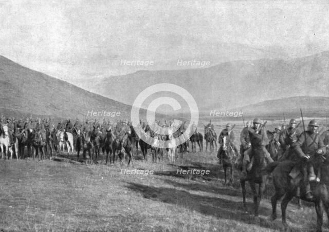 'les Italiens en Albanie ; la cavalerie italienne dans la vallee du drino', 1916. Creator: Unknown.