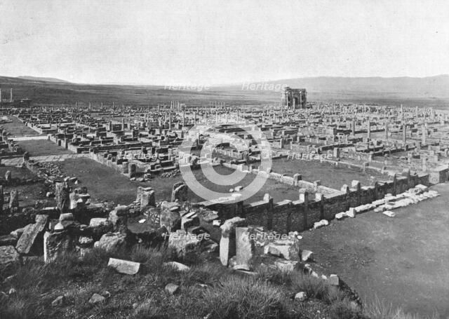''Les ruines de Timgad; Afrique du nord', 1914. Creator: Unknown.