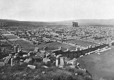 'Les ruines de Timgad; Afrique du nord 1914. Creator: Unknown
