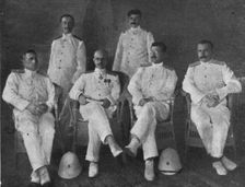 Les Russes en France; le general commandant les troupes russes en France et ses..., 1916. Creator: Unknown