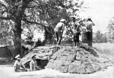 Les Revers Russes; en septembre, sur le front russe, apres la fin de la retraite 1915 Creator: Unknown