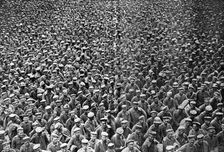 'Les succes Britanniques; Prisonniers captures par les 3e et 4e Armees Britanniques... 1918. Creator: Unknown