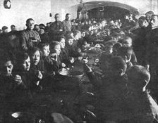 Les Soubresauts de la Russie; Au refectoire: les volontaires du bataillon feminin, designe..., 1917 Creator: Unknown