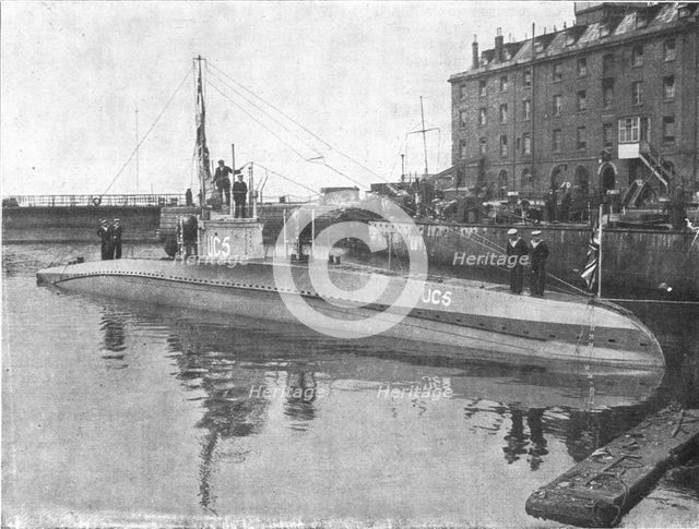 'Les Sous-Marin "U C 5"; Un trophee de la marine britannique', 1916. Creator: Unknown.