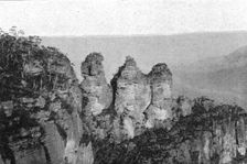 'Les Trois Soeurs dans les Montagnes Bleues; Les Terres Du Pacifique 1914. Creator: Unknown