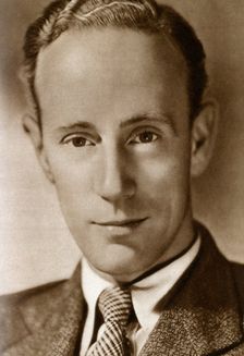 Leslie Howard, English actor, 1933