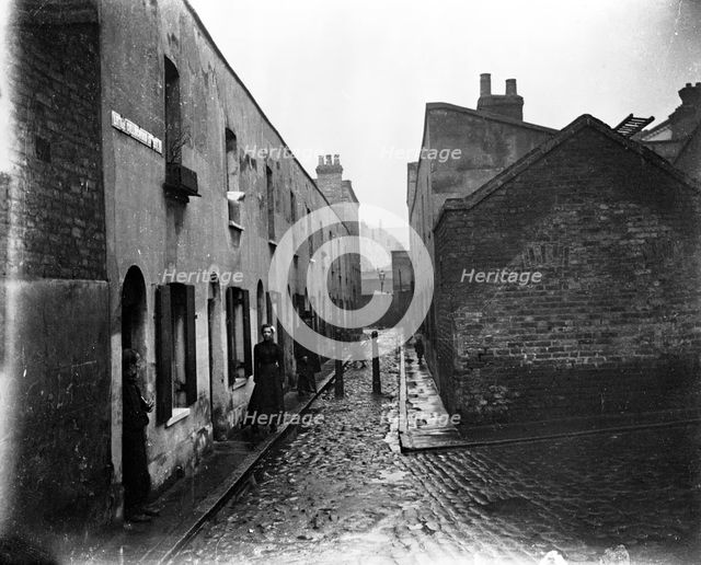 Little Collingwood Street, Bethnal Green, London, c1900.  Creator: John Galt.