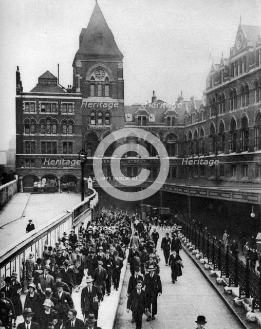 Liverpool Street Station at nine o'clock in the morning, London, 1926-1927. Artist: Unknown