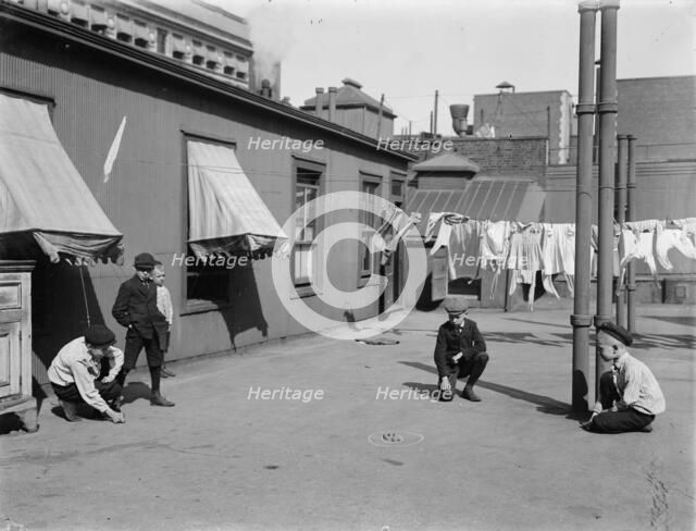 Living on a skyscraper, c1919. Creator: Bain News Service.