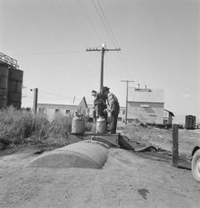 Living conditions for migrant potato pickers, Siskiyou County, California, 1939. Creator: Dorothea Lange