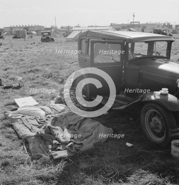 Living conditions for migrant potato pickers, Tulelake, Siskiyou County, California, 1939. Creator: Dorothea Lange.